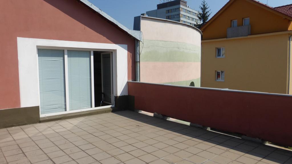 Penzion Dukat Prešov Kamer foto