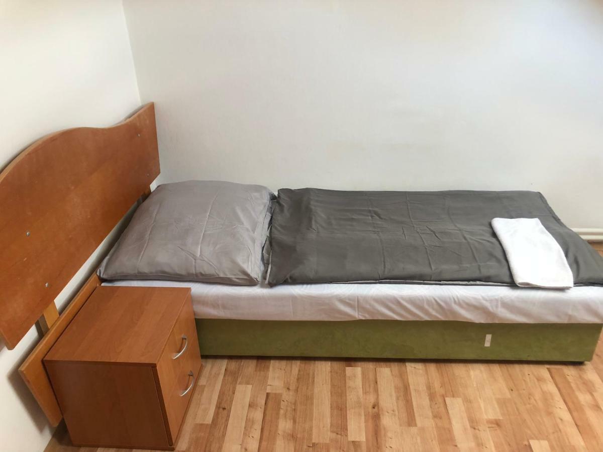 Penzion Dukat Prešov Buitenkant foto